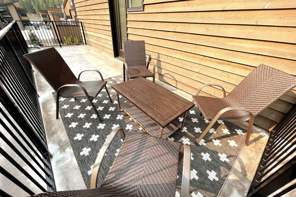 Brand New Upscale Home- Best Location! Whitefish Eksteriør billede